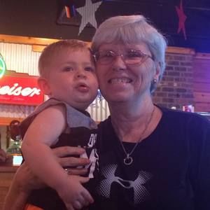 Meet your Posher, Robyn